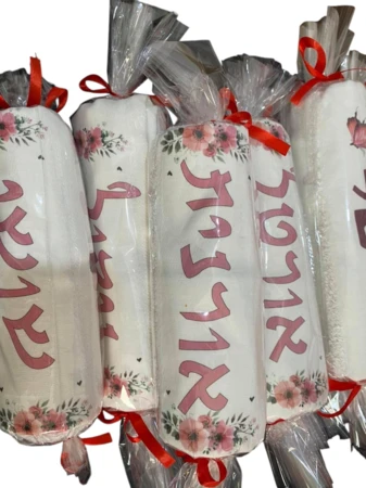 מגבת פנים ממותגת